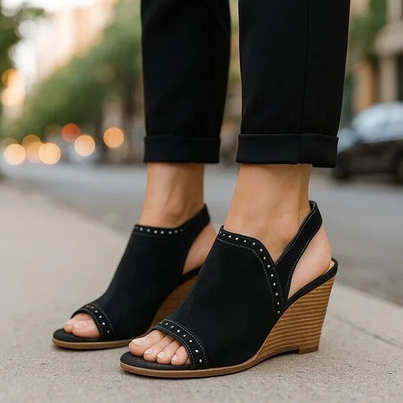 LUCKY BRAND Ulyssas Suede Slingback Wedge Sandals 39 8.5 Studs Vegan Leather - Picture 1 of 15